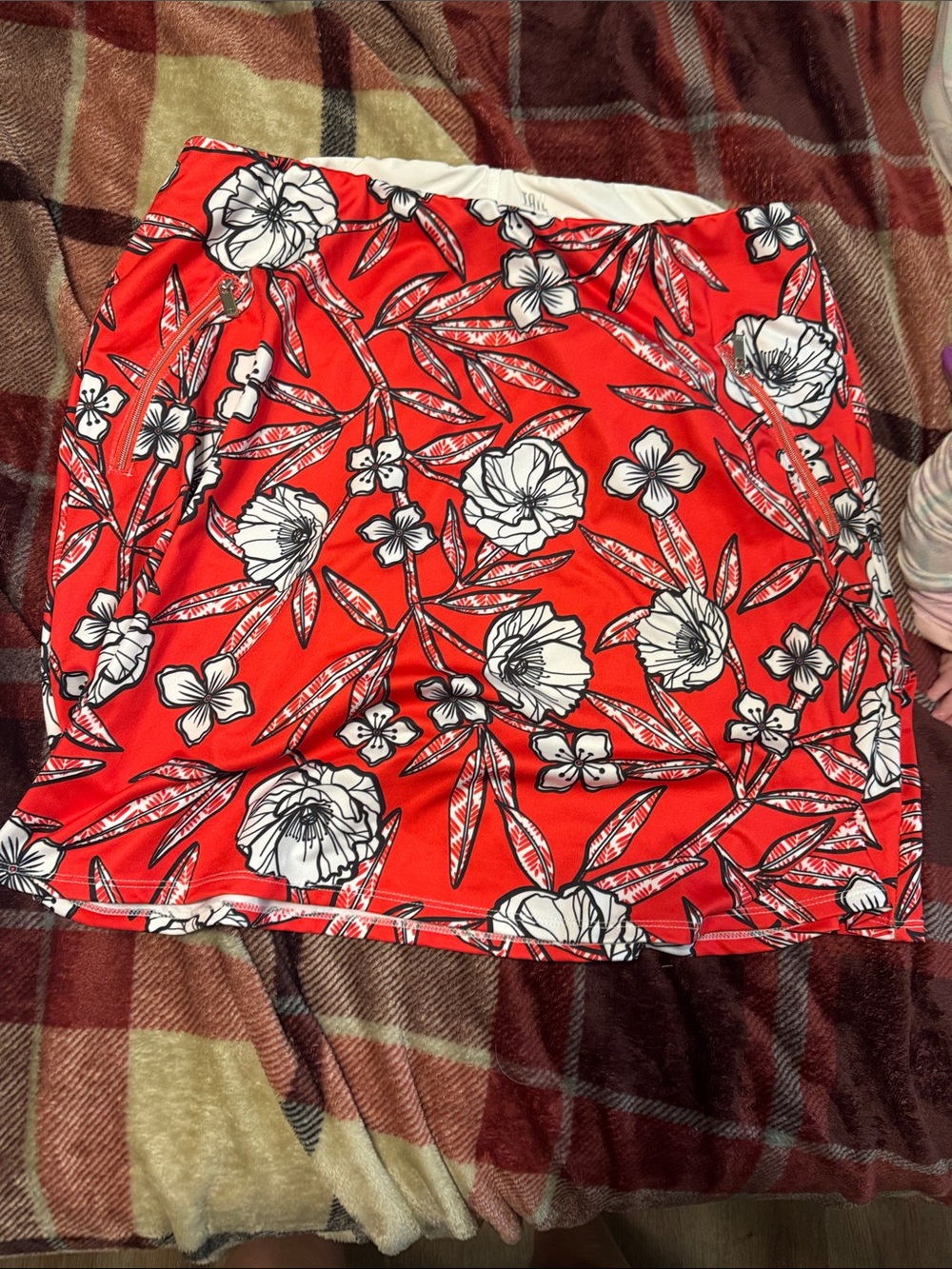 Women’s Red Floral Golf Skirt